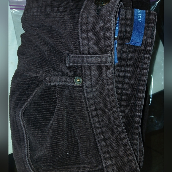 Bill Blass Women's Stretch Corduroy Pants 12 Petite Dark Chocolate Brown FF156 - Picture 8 of 8